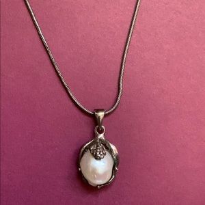 3/$100 Vintage Pearl Necklace